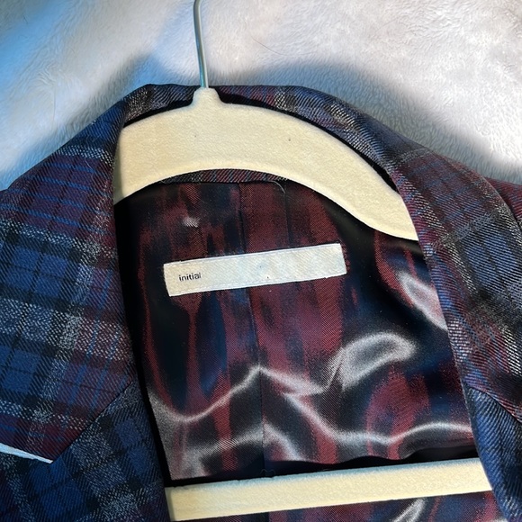 Initial sport jacket - Picture 8 of 13